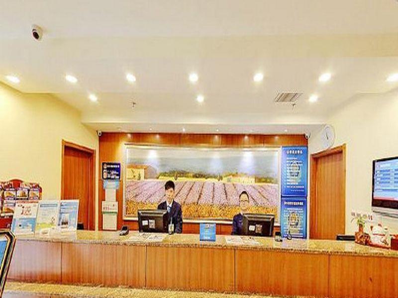 Hanting Hotel Shenyang Sujiatun Railway Station Bagian luar foto